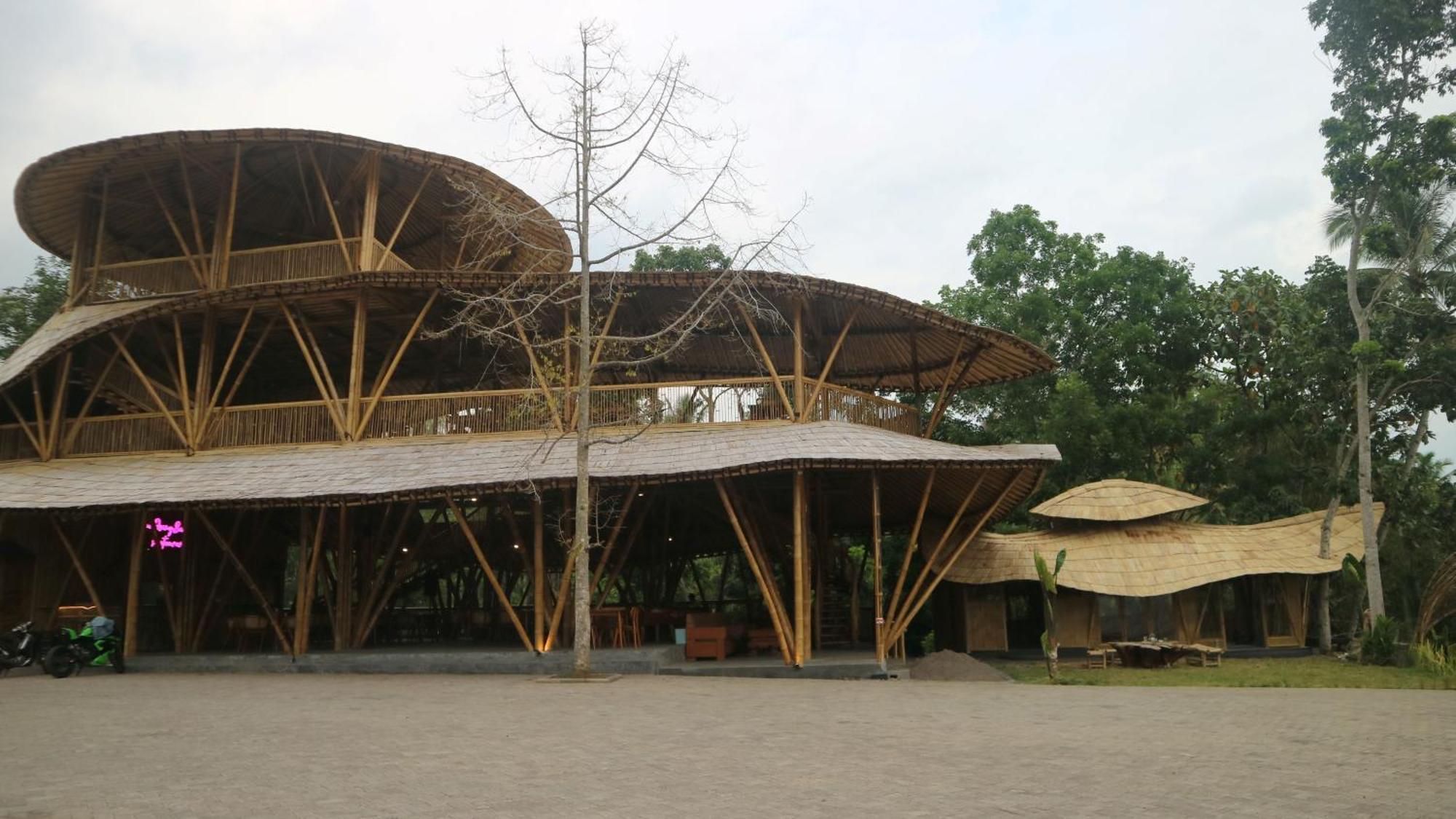 The Osing Bamboo Resort - A Liberta Collection Banyuwangi  Exterior foto
